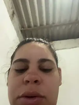 Adriputinha online show from 04/10/26, 07:40