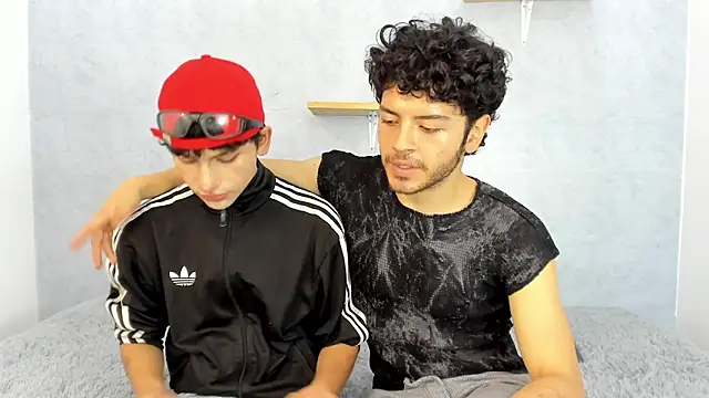 Snapshot of Eliotkinky chatting on 02/28/26, 03:35 Eliotkinky online show from 02/28/26, 03:35