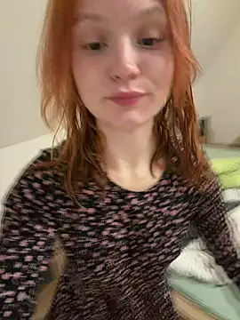 Snapshot of mad_girlygirl chatting on 02/08/26, 08:12 mad girlygirl online show from 02/08/26, 08:12