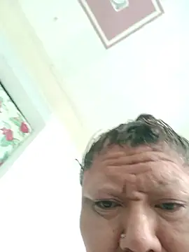 Snapshot of perrit17 chatting on 02/27/26, 02:17 perrit17 online show from 02/27/26, 02:17