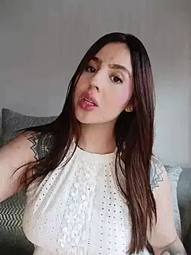 Snapshot of Im_Anto chatting on 04/05/26, 07:55 Im Anto online show from 04/05/26, 07:55