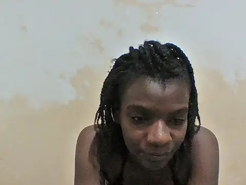 Snapshot of petitelavishey chatting on 03/01/26, 11:40 petitelavishey online show from 03/01/26, 11:40