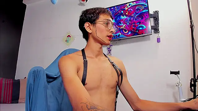  Josh Moon  online show from 04/17/26, 07:17