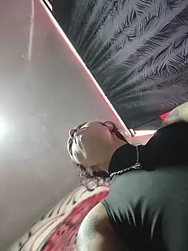 CharlotteKravizz online show from 02/27/26, 03:23