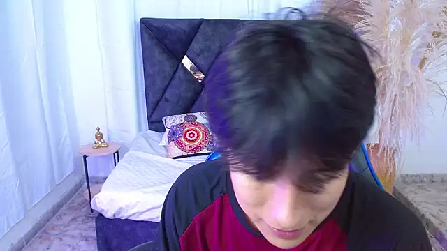 Snapshot of nikoo_18 chatting on 02/12/26, 01:50 nikoo 18 online show from 02/12/26, 01:50