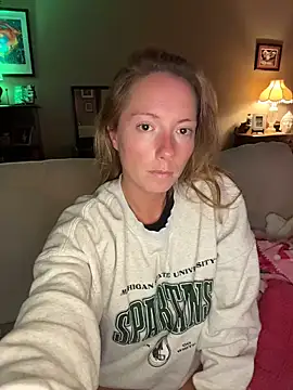 mooviebaby online show from 05/28/26, 02:20