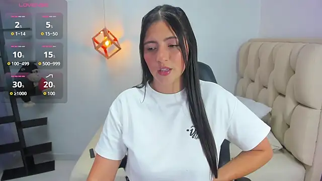 Snapshot of alixablake chatting on 02/07/26, 07:28 alixablake online show from 02/07/26, 07:28