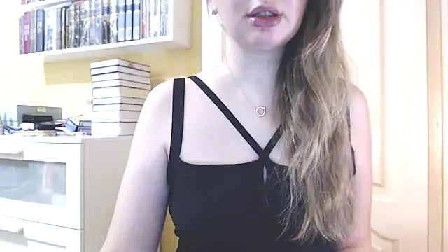 Snapshot of Tasiya chatting on 02/24/26, 02:59 Tasiya online show from 02/24/26, 02:59