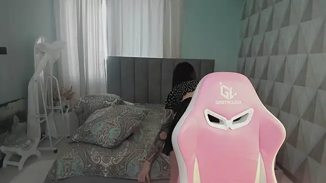 Amy Amely online show from 04/14/26, 09:59