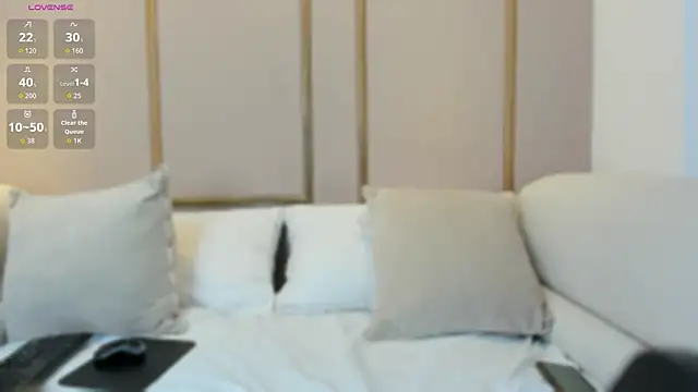 LisaLain online show from 02/19/26, 12:12