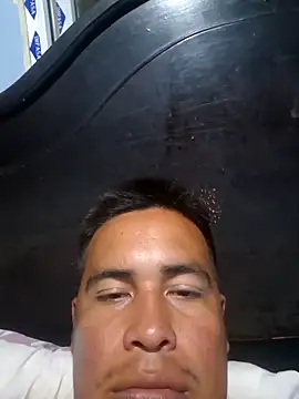 LuzSantoDeEmmanuel online show from 04/08/26, 05:29