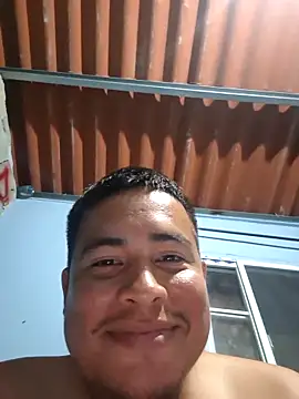 LuzSantoDeEmmanuel online show from 04/14/26, 02:39