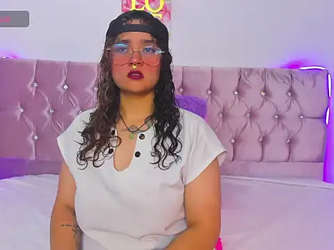 Black Tara online show from 02/18/26, 01:45