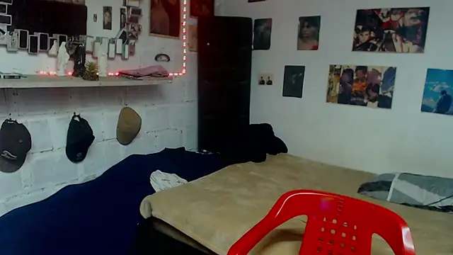 paul-mendezx online show from 04/17/26, 03:37