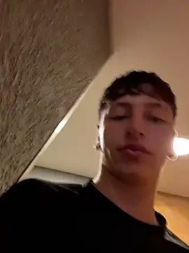 ARON LUXX online show from 04/27/26, 02:59