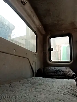 Snapshot of Thedarknight1 chatting on 02/18/26, 02:02 Thedarknight1 online show from 02/18/26, 02:02