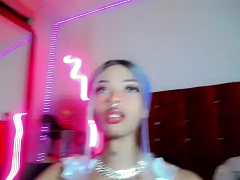 DahliaGill online show from 02/25/26, 03:38