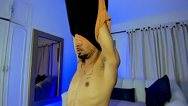 Snapshot of neyder_sanz chatting on 02/10/26, 03:54 neyder sanz online show from 02/10/26, 03:54