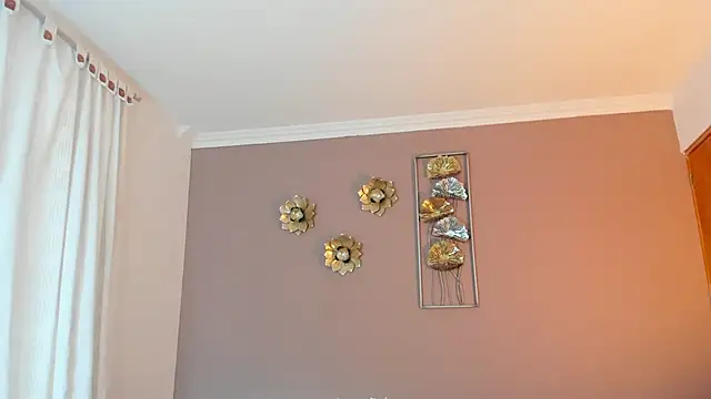 Snapshot of neyder_sanz chatting on 02/21/26, 12:39 neyder sanz online show from 02/21/26, 12:39