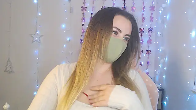 Avelina1 online show from 04/16/26, 10:27