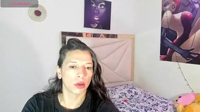 Snapshot of ale-noah chatting on 02/23/26, 03:26 ale-noah online show from 02/23/26, 03:26