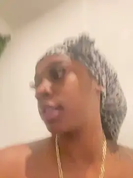 prettybrown9 online show from 02/04/26, 01:55