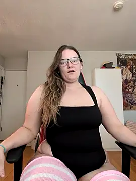 lillythotz online show from 04/01/26, 07:00