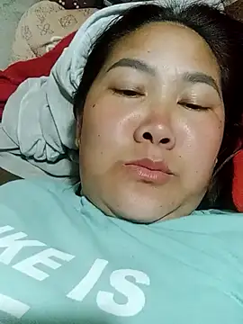 Snapshot of bongtuyet11 chatting on 02/28/26, 02:29 bongtuyet11 online show from 02/28/26, 02:29