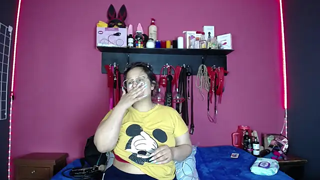 shannon queen- online show from 04/06/26, 06:03