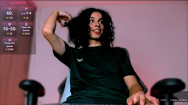 Snapshot of Dann-Winner chatting on 02/18/26, 03:02 Dann-Winner online show from 02/18/26, 03:02