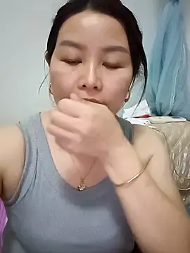 Jennie dogy online show from 04/09/26, 12:21