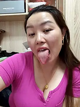 Jennie dogy online show from 05/13/26, 01:30