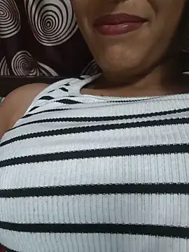 komalsharma99 online show from 05/30/26, 06:16