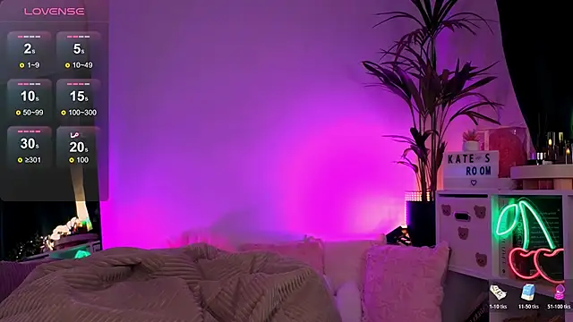 Snapshot of KatherineSwan chatting on 02/25/26, 06:50 KatherineSwan online show from 02/25/26, 06:50