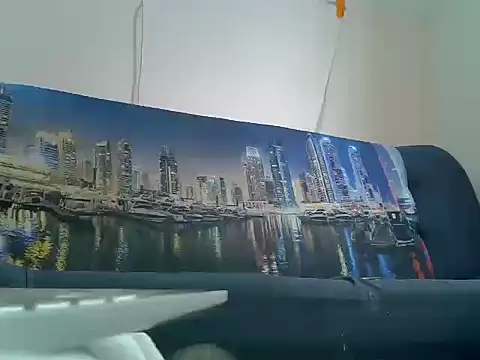 Snapshot of WoszLive chatting on 02/04/26, 07:47 WoszLive online show from 02/04/26, 07:47