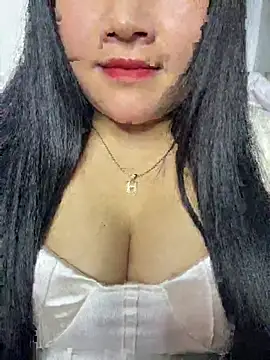 Snapshot of Violet_pusy chatting on 02/24/26, 05:11 Violet pusy online show from 02/24/26, 05:11