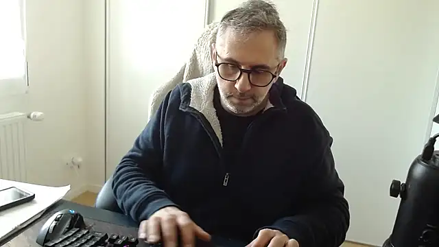 mika3377 online show from 02/06/26, 10:51