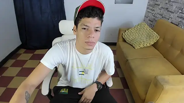 Andres sant  online show from 03/29/26, 03:39