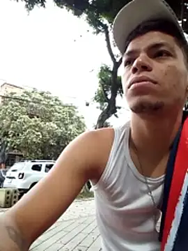 Andres sant  online show from 04/11/26, 07:18