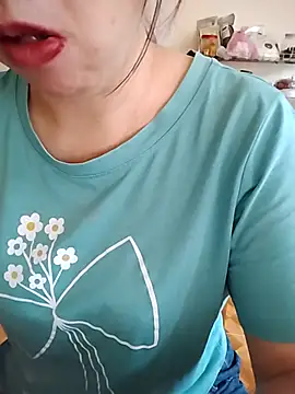 LiilyZi online show from 03/23/26, 02:04