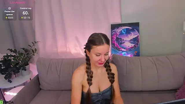 Katrina Jones  online show from 02/22/26, 11:31