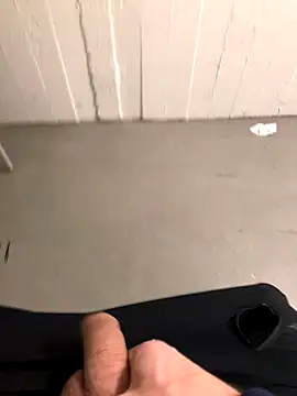 Tommyzzzzzz online show from 11/16/25, 05:51