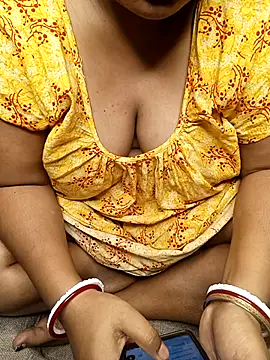 R Queen online show from 03/07/26, 02:03