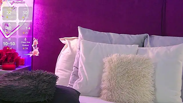 CellineHudson online show from 03/11/26, 09:21