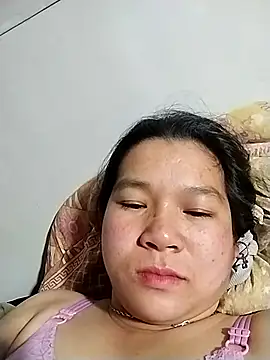 Snapshot of Erika--006 chatting on 02/07/26, 02:21 Erika--006 online show from 02/07/26, 02:21