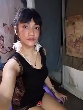 GeorginaLove09 online show from 06/14/26, 03:52