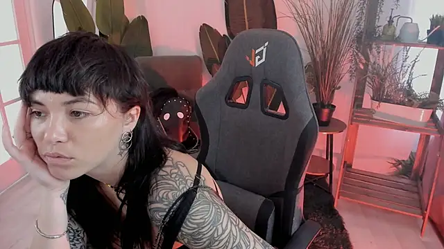 NeoGeisha online show from 07/13/26, 07:33