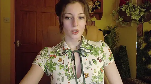 Snapshot of meesey chatting on 02/26/26, 08:30 meesey online show from 02/26/26, 08:30