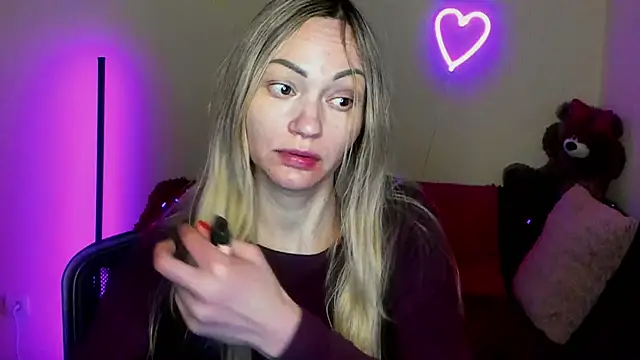 BlondMikey22 online show from 04/05/26, 05:21