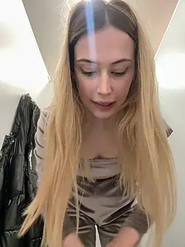 blonde exe online show from 03/04/26, 09:04